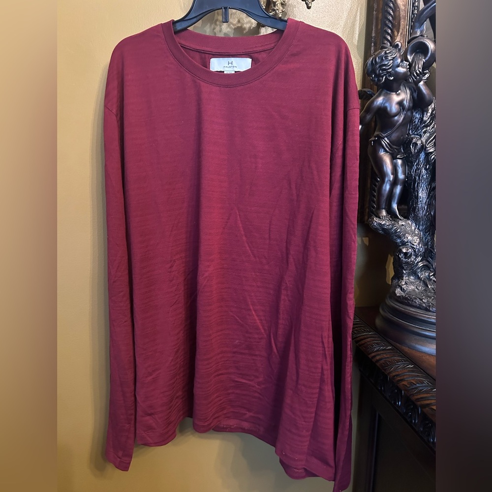 NWOT H by Halston Crew Neck Sweatshirt